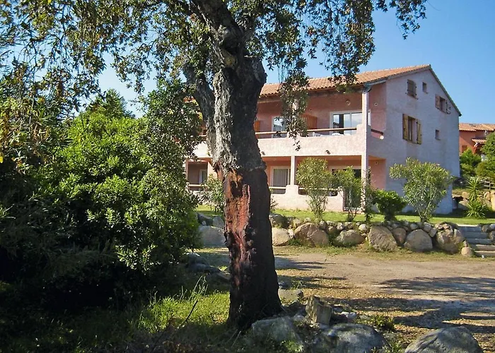 In Pinarellu Near Famous Apartmán