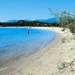 Pinarellu Apartment Steps Away From Beach شقة