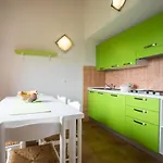 Pinarellu Apartment Steps Away From Beach شقة