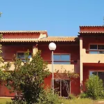 Pinarellu Apartment Steps Away From Beach شقة