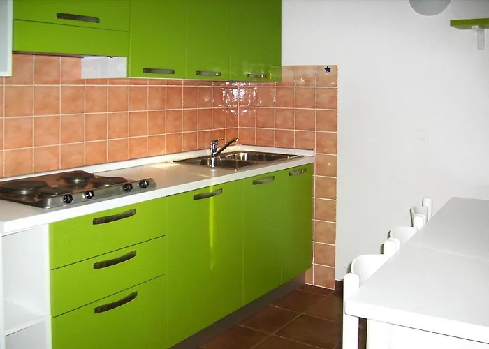 In Pinarellu Near Famous ゾンザ