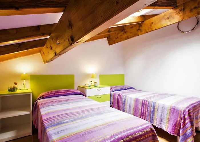 In Pinarellu Near Famous ゾンザ