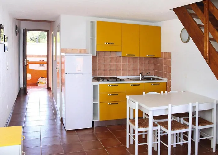 Lejlighed Pinarellu Apartment Steps Away From Beach *